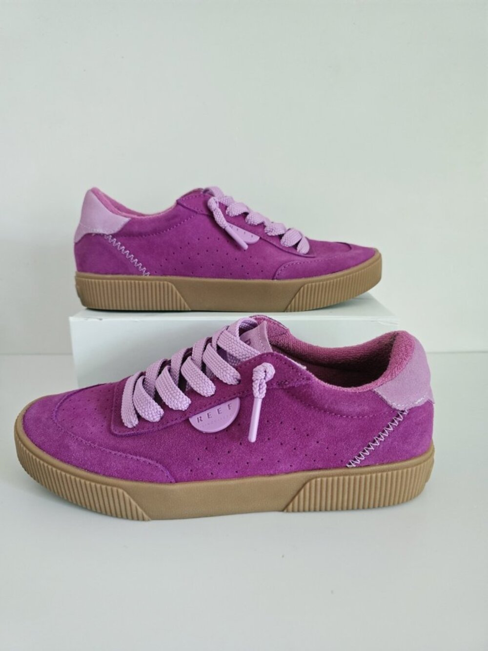 Reef Last Day Seas Orchard Duo Pink Purple Leather Sneakers Shoes 8 Womens
